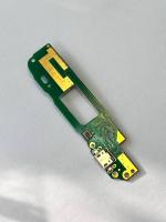 Нижняя плата HTC Desire 816G Dual Sim с разъемом зарядки (micro-USB) и микрофоном