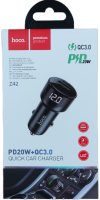 Автомобильное зарядное устройство 20W Z42 Hoco 2 порта USB QC3.0 и PD20W с LED дисплеем 