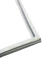 Уплотнитель двери холодильной камеры для Бирюса профиль Р1 550*820mm 18,22 (под саморез) Уплотнитель двери холодильной камеры для Бирюса профиль Р1 550*820mm 18,22 (под саморез)