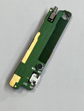 Нижняя плата Lenovo S660 с разъемом зарядки (micro-USB), микрофоном и вибро 
