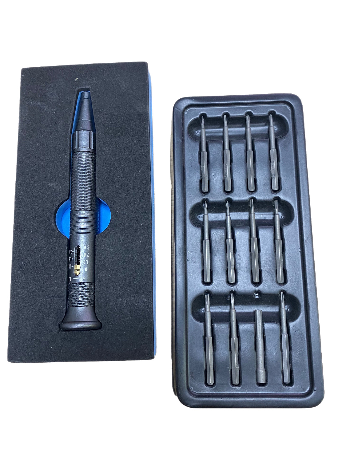 Набор инструментов с регулируемым крутящим моментом YaXun YX-386 для iPhone/Samsung/Xiaomi (12в1)